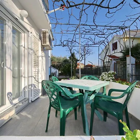 Antonio Ζαντάρ